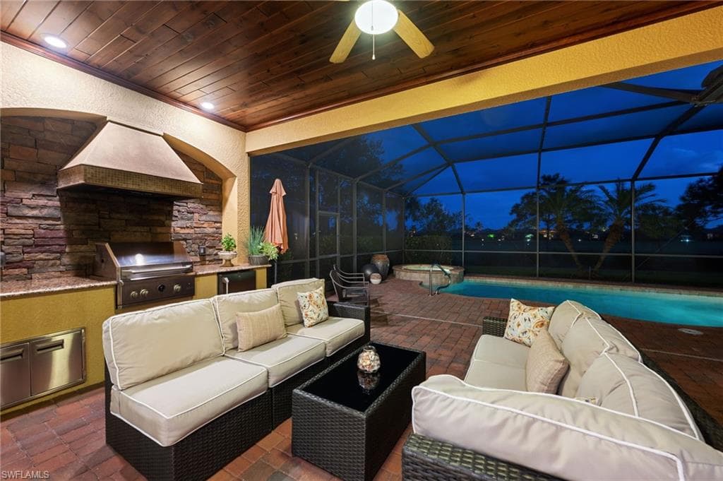 12740 Kinross Ln, Naples, FL 34120-8