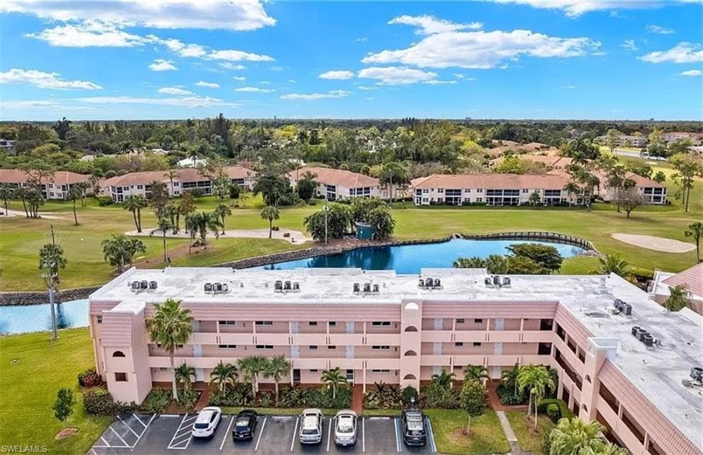 200 Forest Lakes Blvd 204, Naples, FL 34105-30