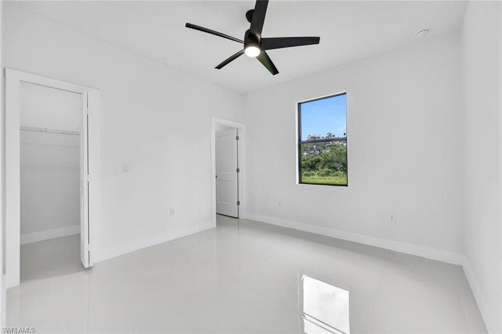 1137 Rahway St E, Lehigh Acres, FL 33974-19