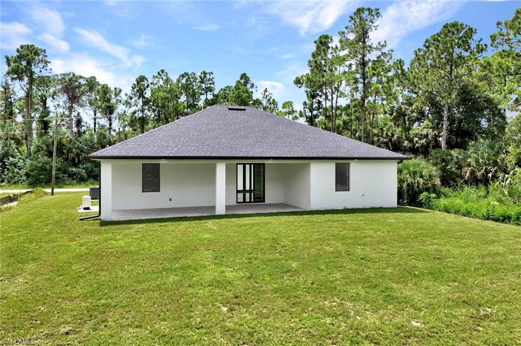 1137 Rahway St E, Lehigh Acres, FL 33974-26