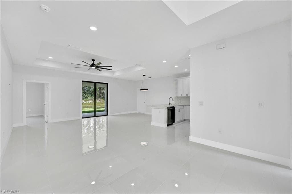 1137 Rahway St E, Lehigh Acres, FL 33974-6