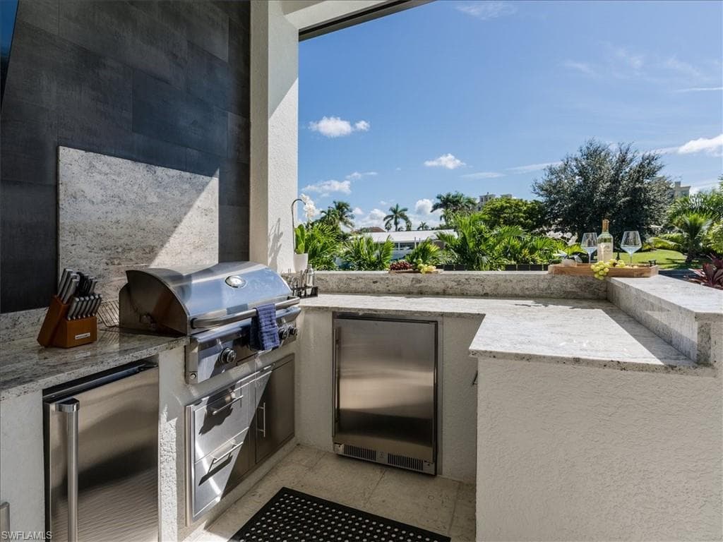 1083 Old Marco Ln, Marco Island, FL 34145-35
