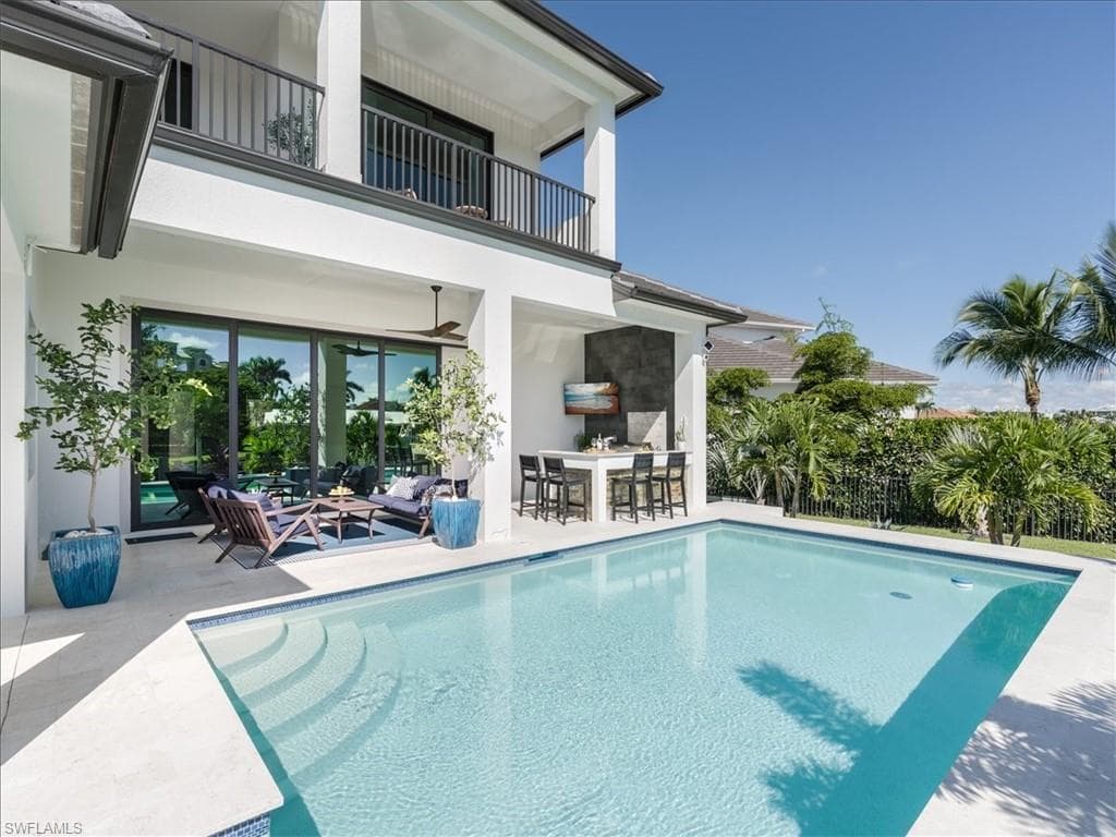 1083 Old Marco Ln, Marco Island, FL 34145-38