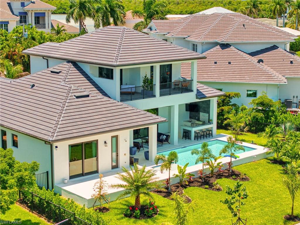 1083 Old Marco Ln, Marco Island, FL 34145-3
