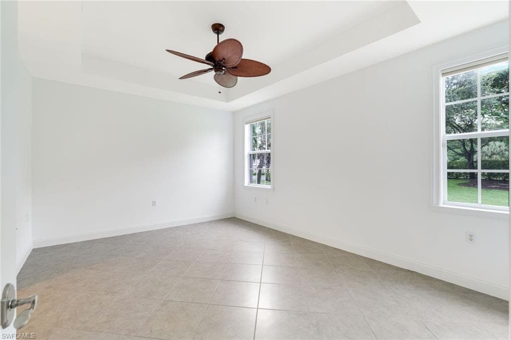 1330 Remington Way 11102, Naples, FL 34110-10