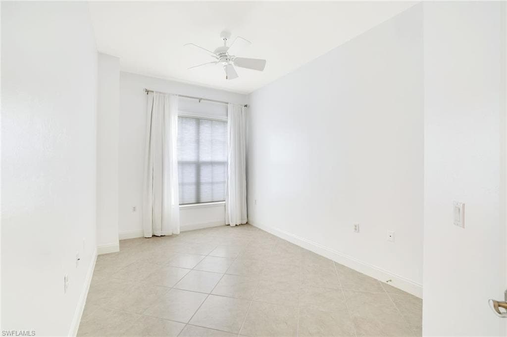 1330 Remington Way 11102, Naples, FL 34110-14