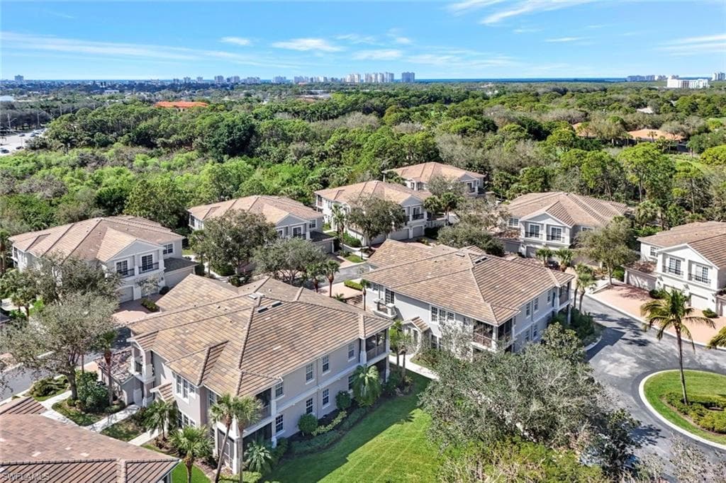 1330 Remington Way 11102, Naples, FL 34110-20