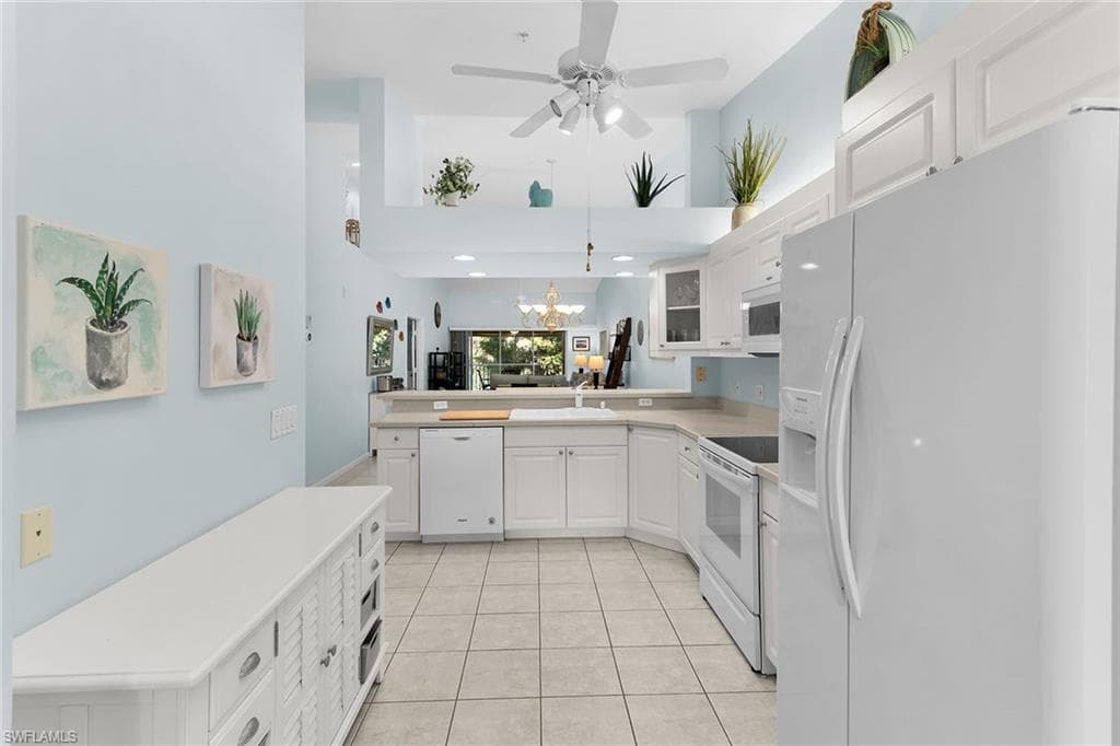 2365 Bayou Ln 7010, Naples, FL 34112-8