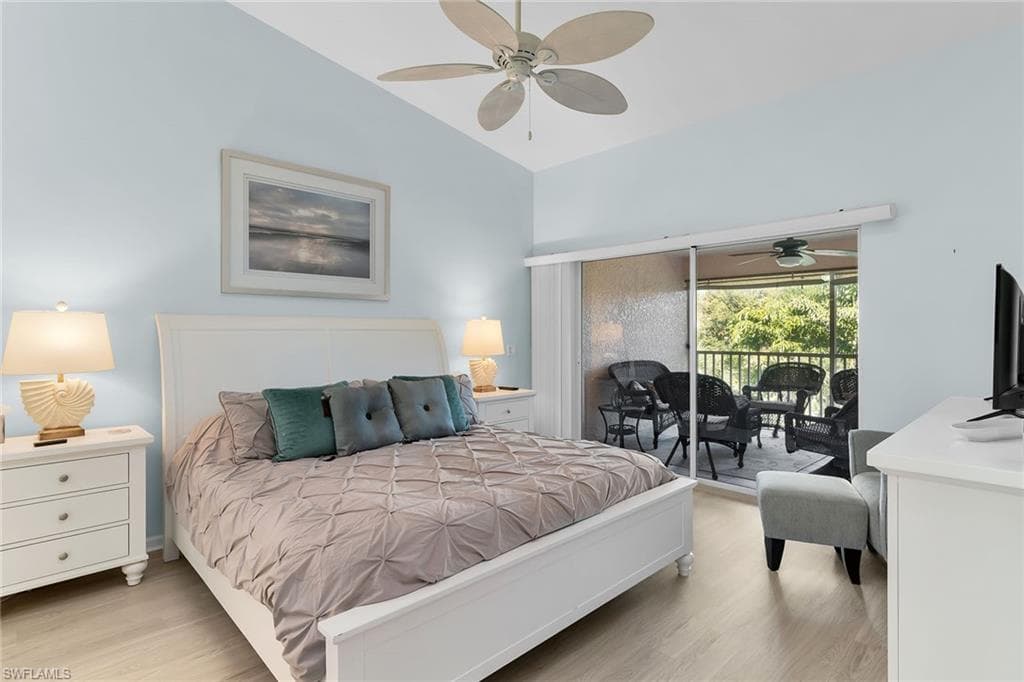 2365 Bayou Ln 7010, Naples, FL 34112-20