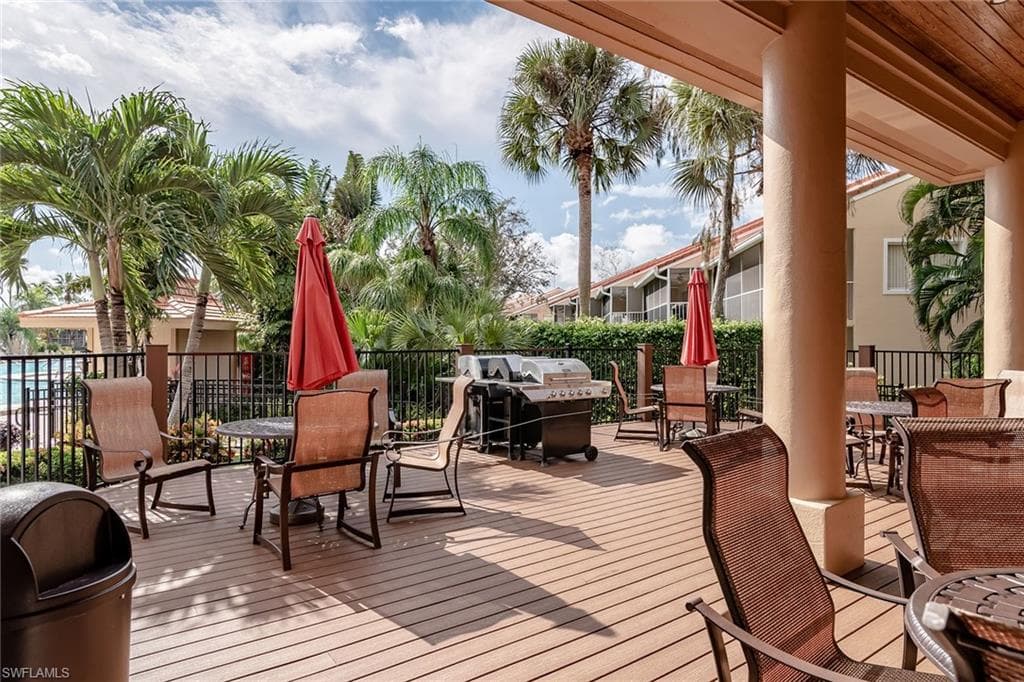 2365 Bayou Ln 7010, Naples, FL 34112-43