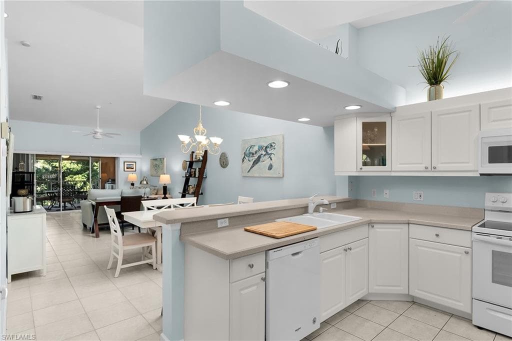 2365 Bayou Ln 7010, Naples, FL 34112-6