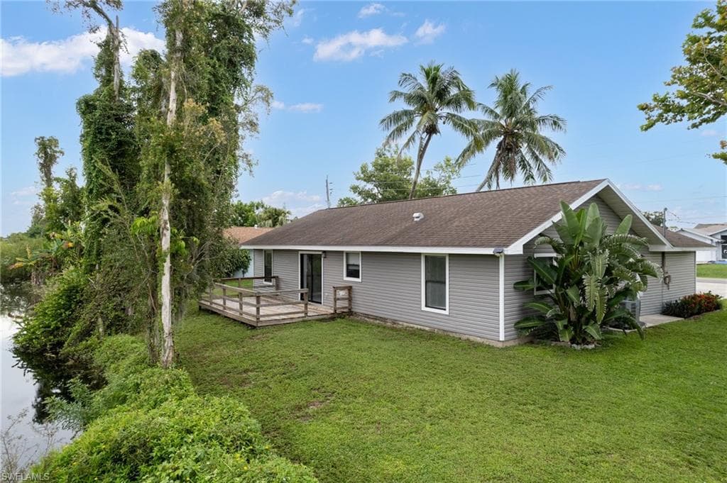 17208 Phlox Dr, Fort Myers, FL 33967-3
