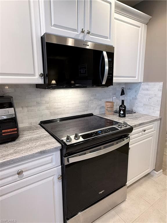 2820 Cypress Trace Cir 2014, Naples, FL 34119-10