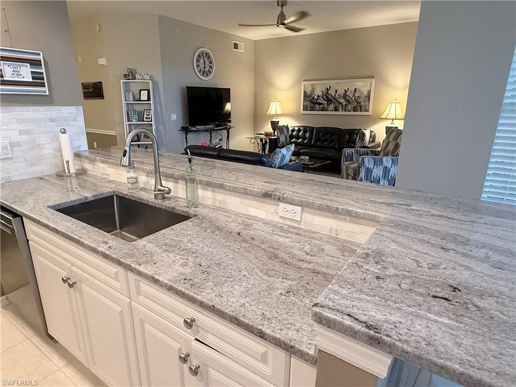 2820 Cypress Trace Cir 2014, Naples, FL 34119-6