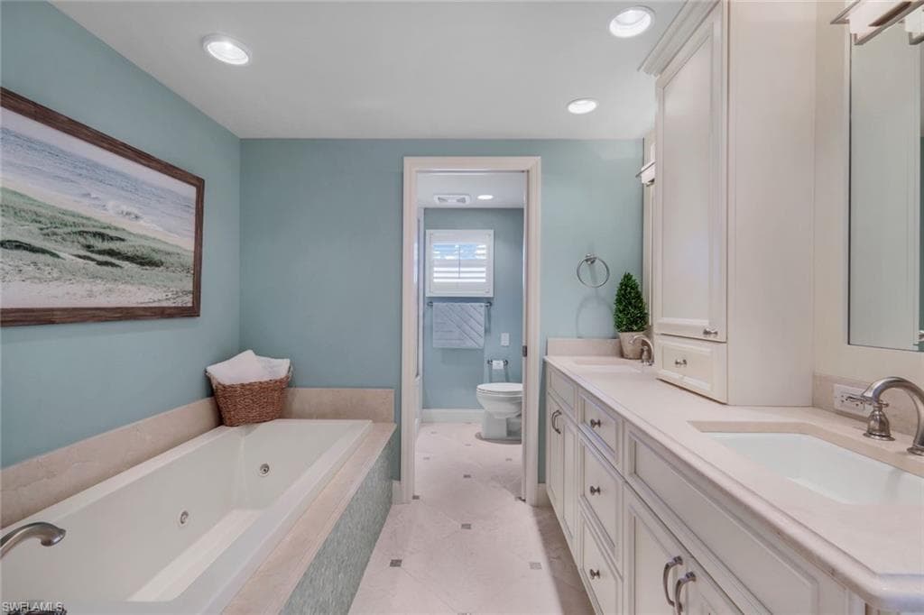 3401 Gulf Shore Blvd N 303, Naples, FL 34103-17