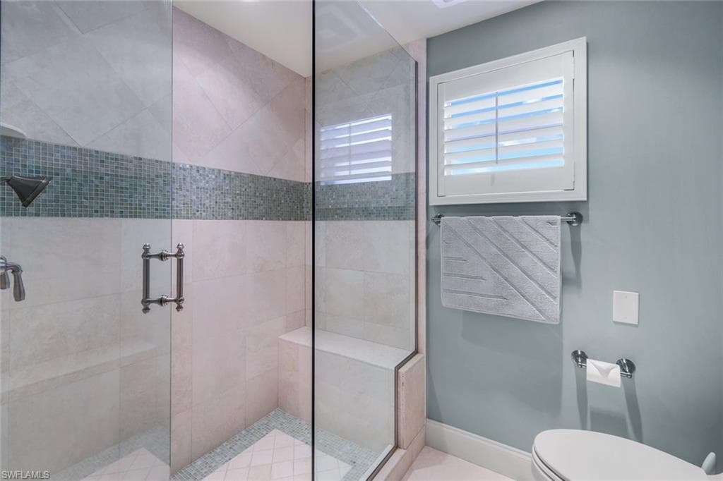 3401 Gulf Shore Blvd N 303, Naples, FL 34103-18