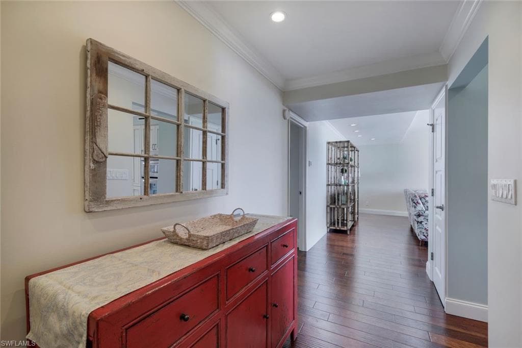 3401 Gulf Shore Blvd N 303, Naples, FL 34103-3