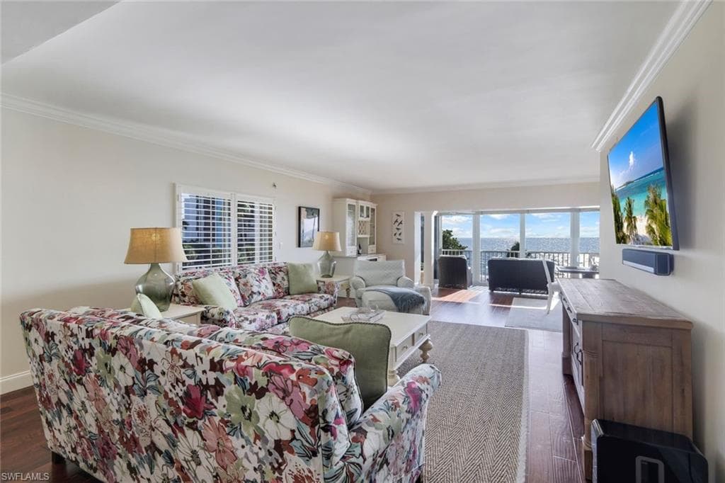 3401 Gulf Shore Blvd N 303, Naples, FL 34103-6