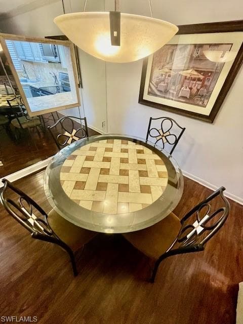 37 High Point Cir E 209, Naples, FL 34103-16