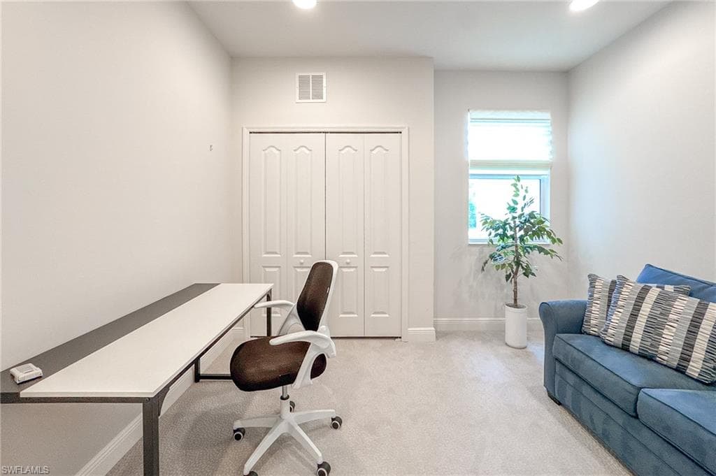 6940 Avalon Cir 503, Naples, FL 34112-24