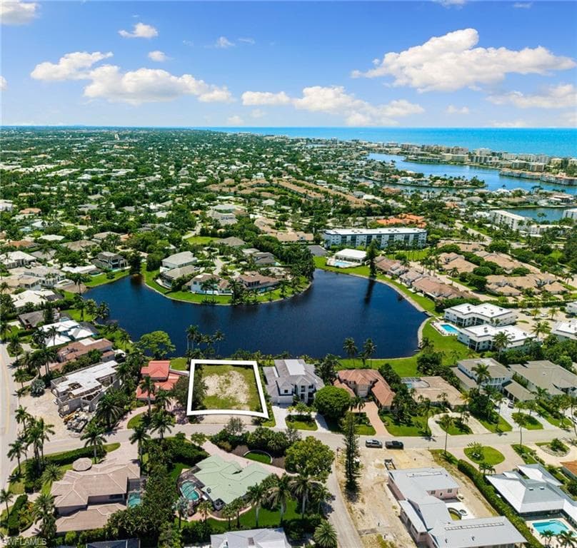 530 Turtle Hatch Rd, Naples, FL 34103-12