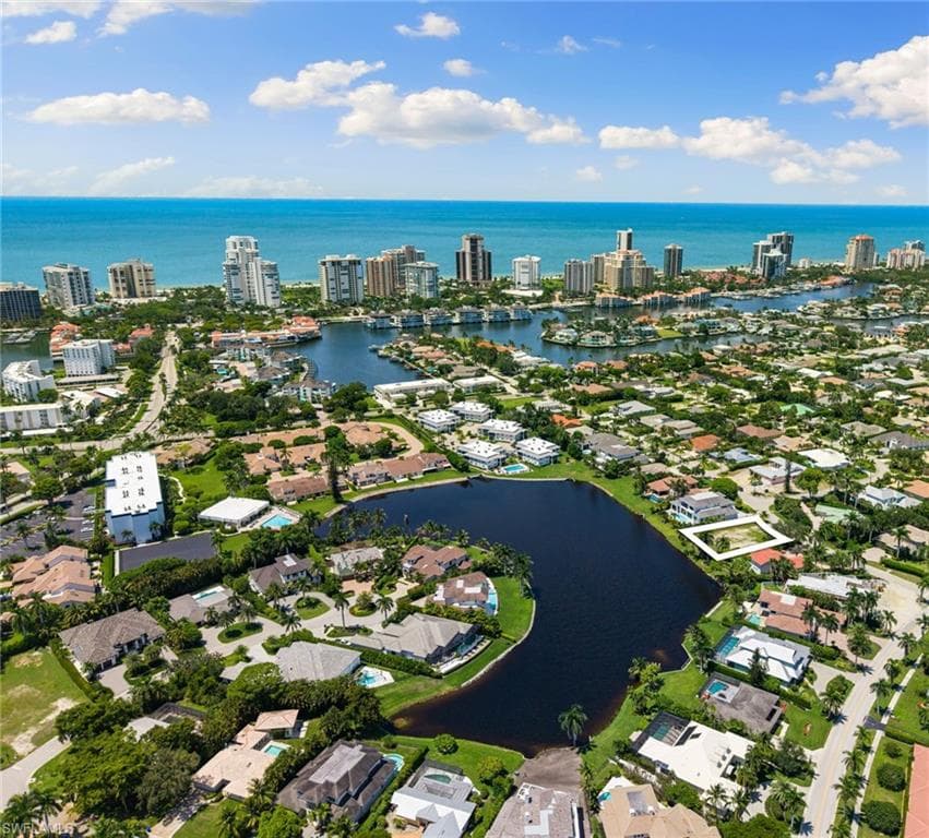 530 Turtle Hatch Rd, Naples, FL 34103-14