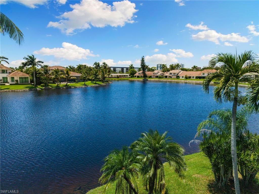 530 Turtle Hatch Rd, Naples, FL 34103-16