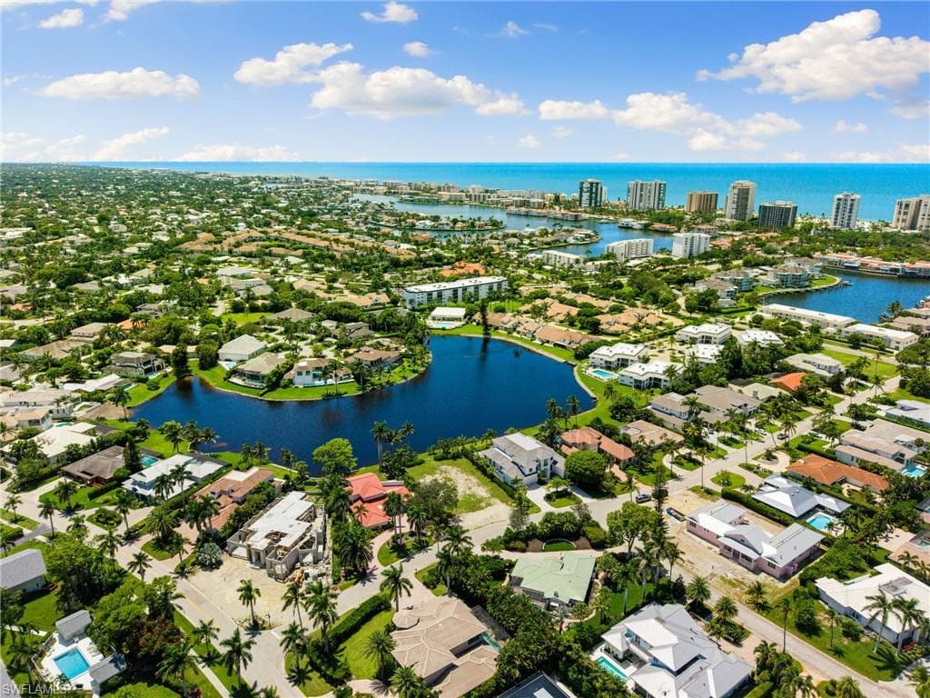 530 Turtle Hatch Rd, Naples, FL 34103-21