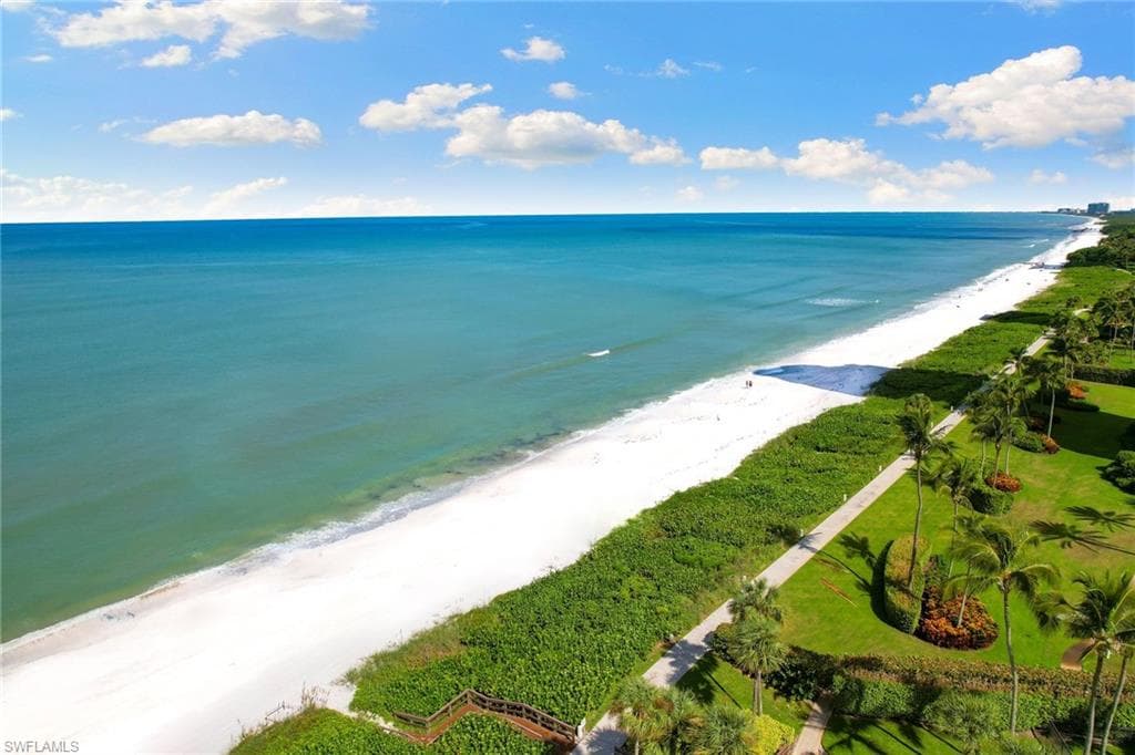 530 Turtle Hatch Rd, Naples, FL 34103-6