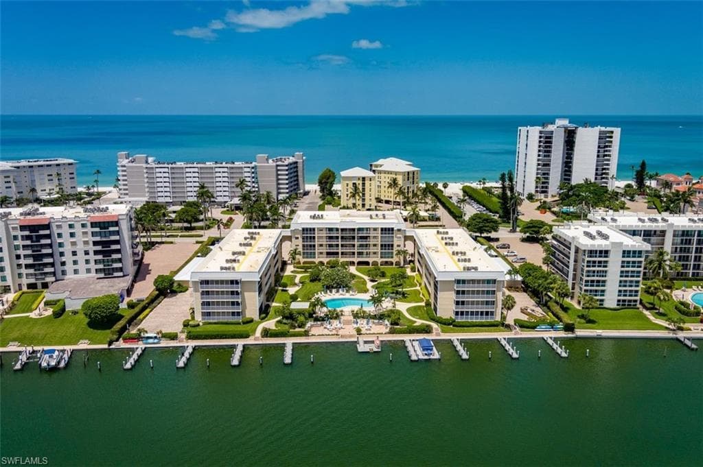 3450 Gulf Shore Blvd N 508, Naples, FL 34103-36