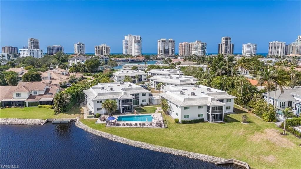 4150 Crayton Rd B2, Naples, FL 34103-21