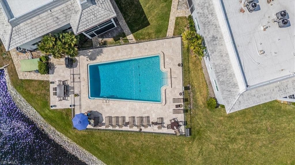 4150 Crayton Rd B2, Naples, FL 34103-22