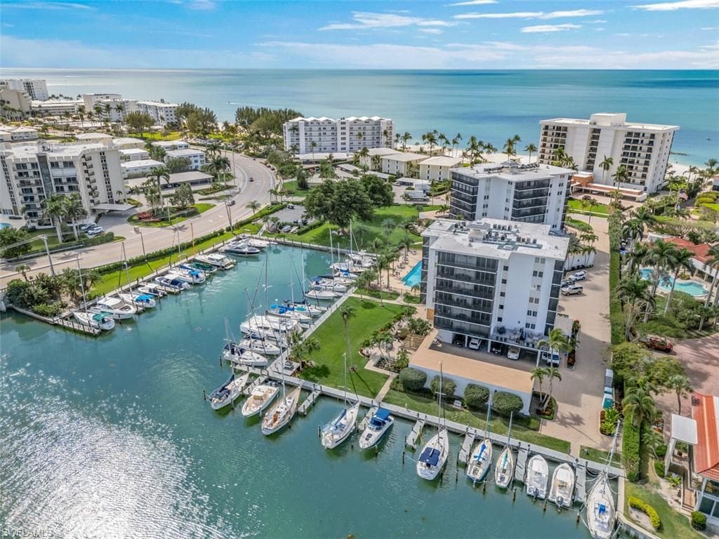 2170 Gulf Shore Blvd N 44e, Naples, FL 34102-21