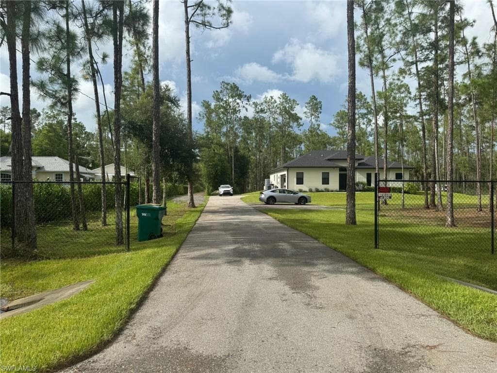 4063 4th Ave SE, Naples, FL 34117-6