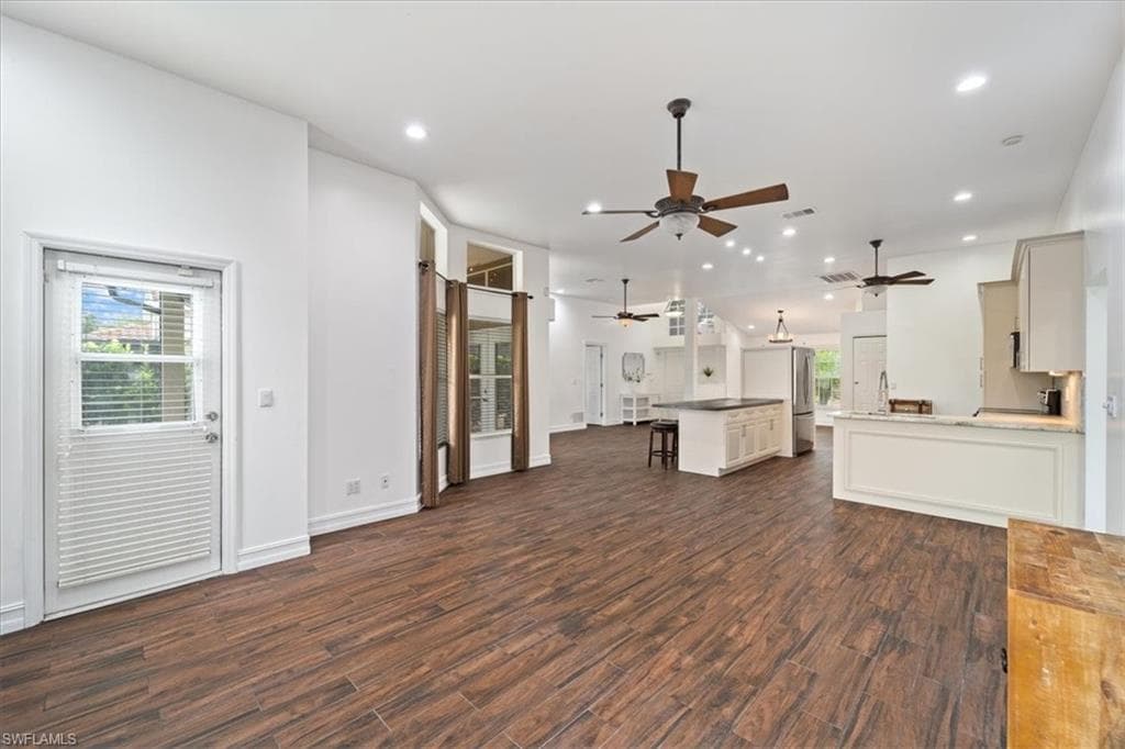 12596 Shannondale Dr, Fort Myers, FL 33913-9