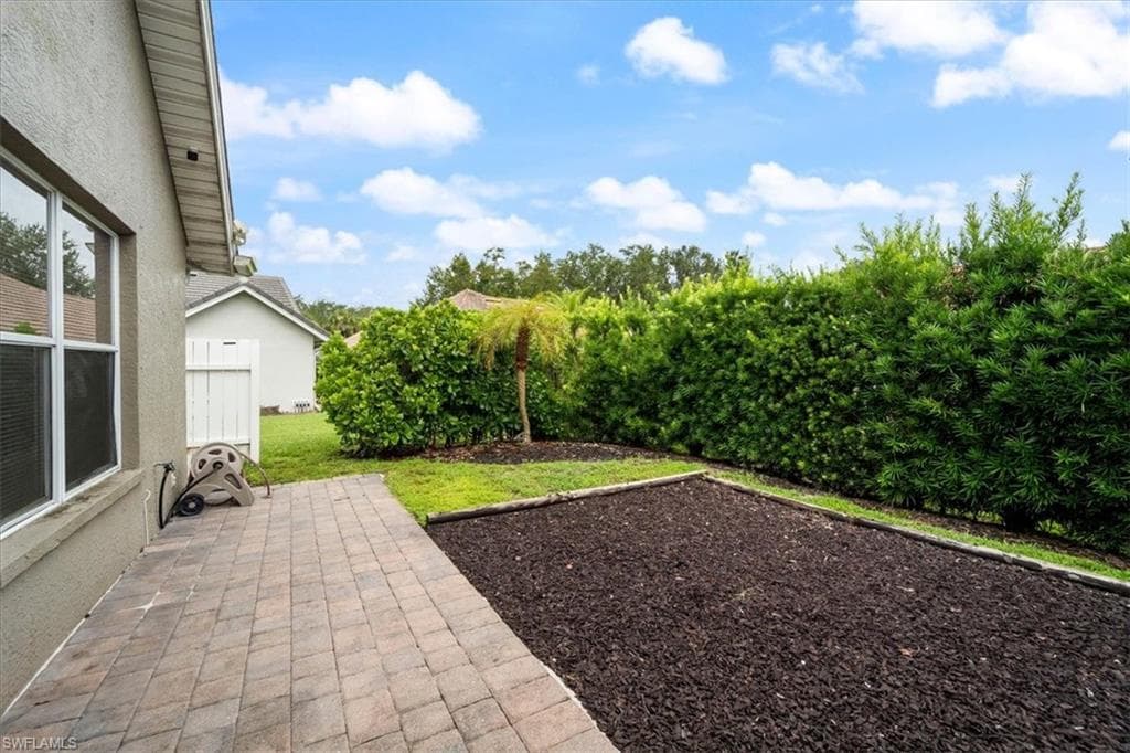 12596 Shannondale Dr, Fort Myers, FL 33913-34