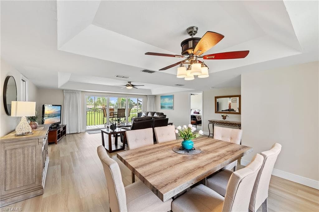 272 Winners Cir 4, Naples, FL 34112-22