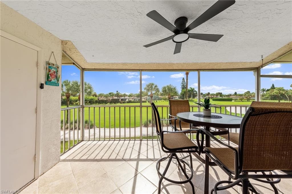 272 Winners Cir 4, Naples, FL 34112-27