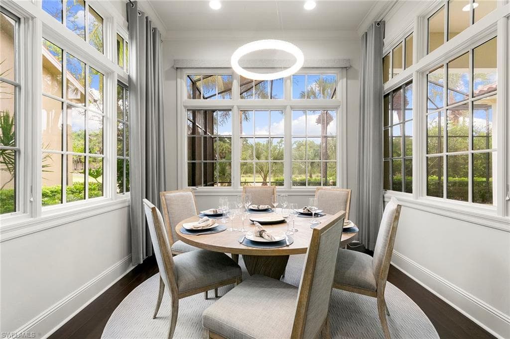2896 Tiburon Blvd E, Naples, FL 34109-14