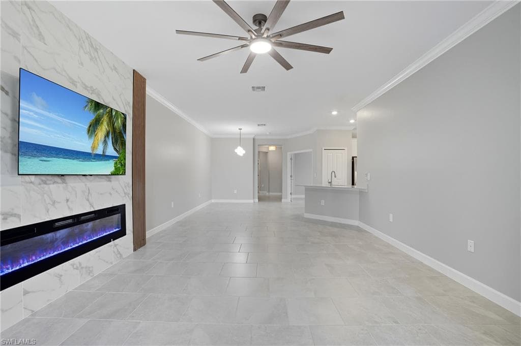 19612 Hinkley Dr, Estero, FL 33928-11