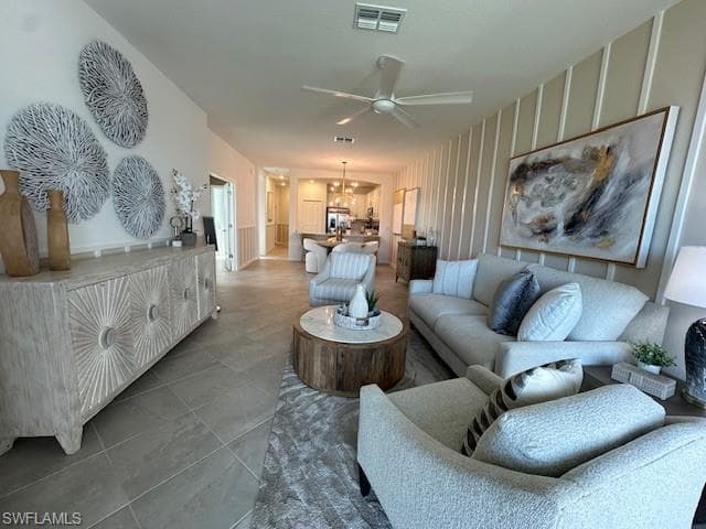 2055 Vermont Ln, Naples, FL 34120-4