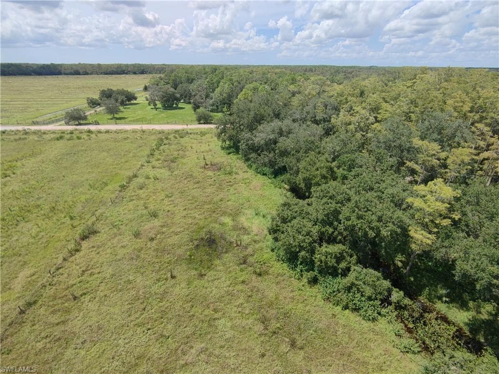 17681 Wildcat Dr, Fort Myers, FL 33913-5