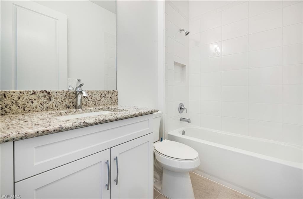 12448 Violet Ln, Naples, FL 34120-40
