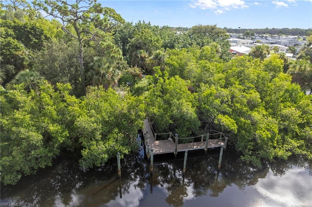 4381 Broadway Ave W, Estero, FL 33928-46