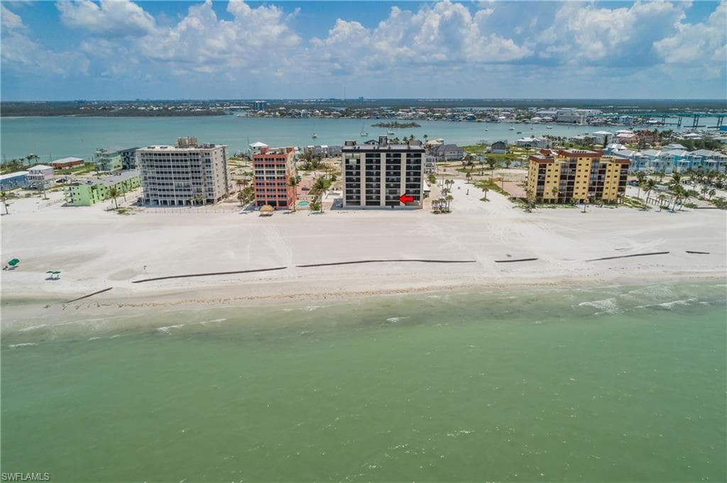 538 Estero Blvd 102, Fort Myers Beach, FL 33931-2