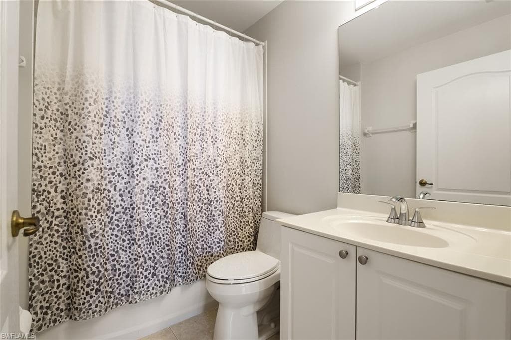 1953 Crestview Way 161, Naples, FL 34119-23