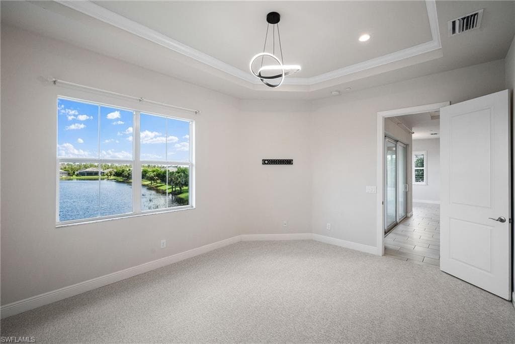8936 Saint Lucia Dr 202, Naples, FL 34114-19