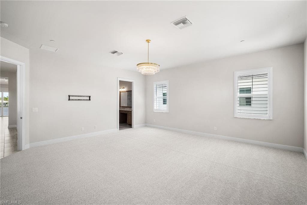 8936 Saint Lucia Dr 202, Naples, FL 34114-29