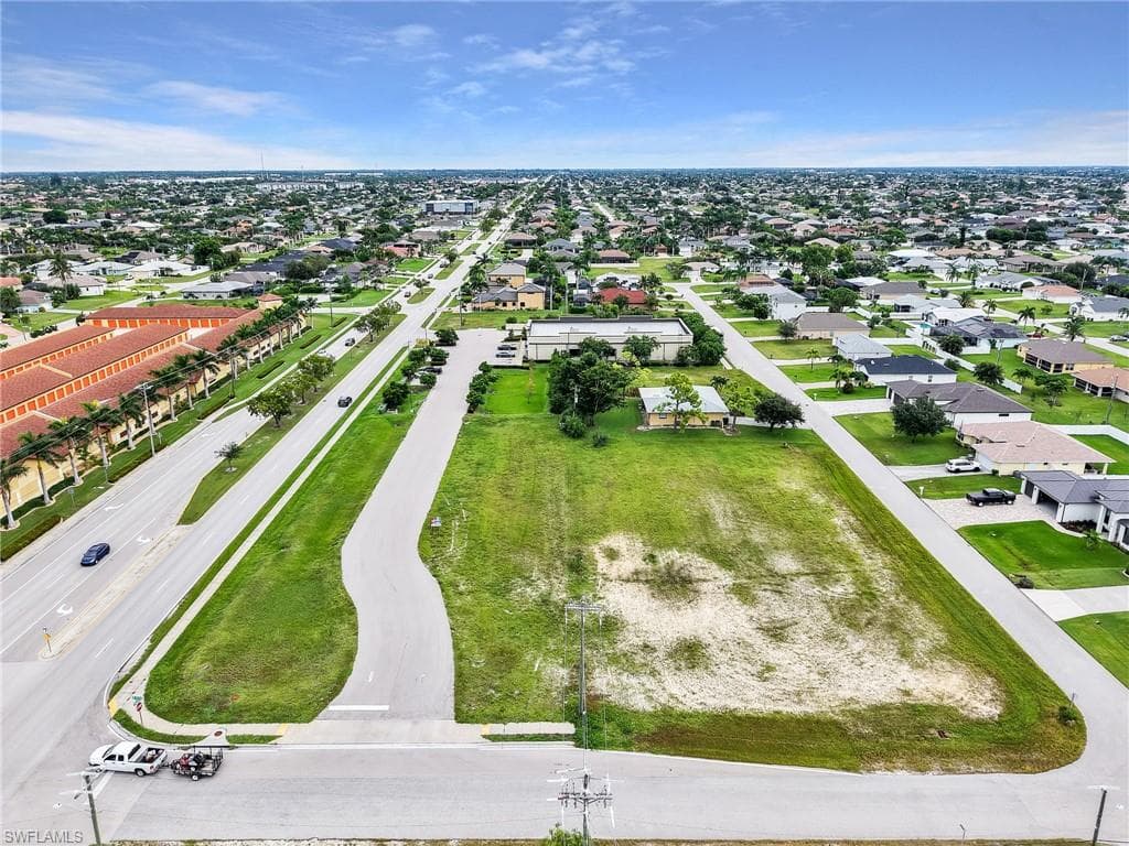 4441 Chiquita Blvd S, Cape Coral, FL 33914-10