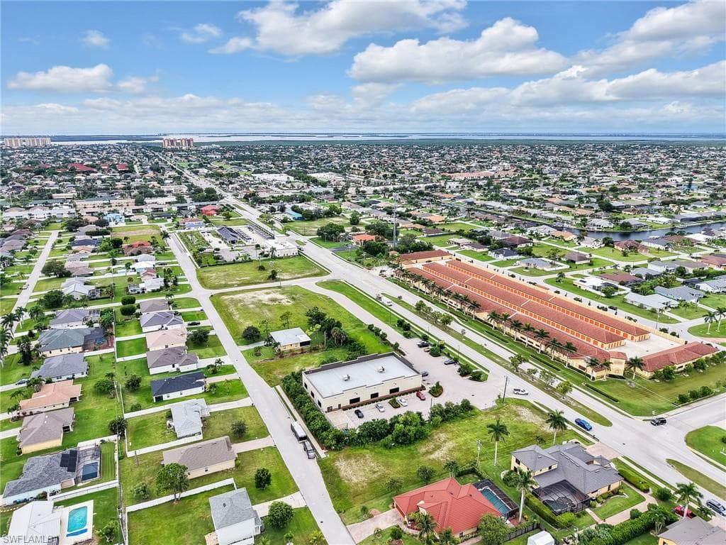 4441 Chiquita Blvd S, Cape Coral, FL 33914-4
